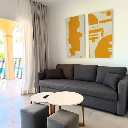 Apartment Caluca *